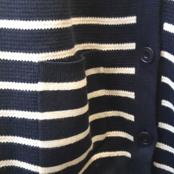 COPY - NWOT 💗 J. CREW Navy Striped Cardigan - Picture 3 of 16